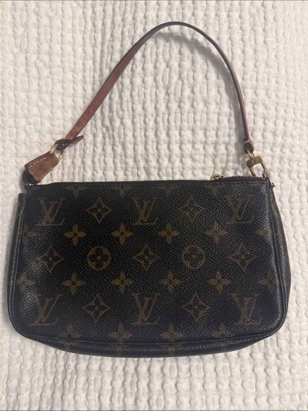 Louis Vuitton Brown Monogram Pochette accesoires Shoulder Bag